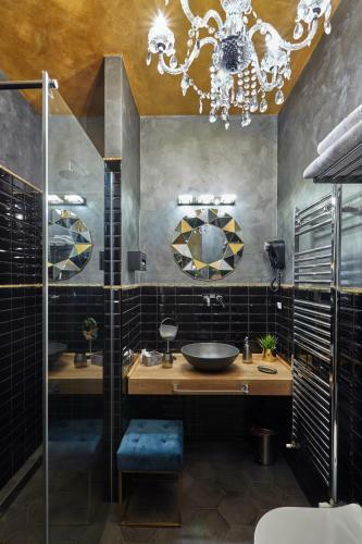 Palazzo Di Alcina - Residenza D'epoca - Luxury B&B