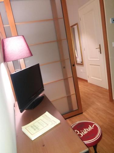 Apartamento Suite Saragozza Free Small Parking,bologna