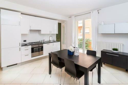 Apartamento Relax E Confort In Pieno Centro. Balcone E Garage