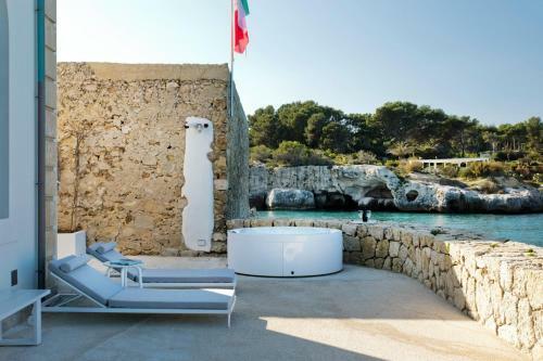 Brucoli Villa Sleeps 6 With Air Con