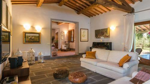 Villa Casale La Splendida 10