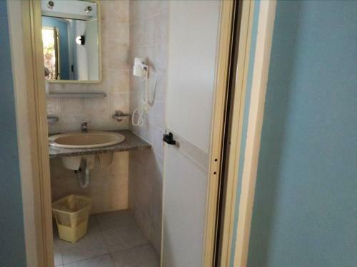 Hostal Room In Lodge - Green Garden Club - Stanza Basic