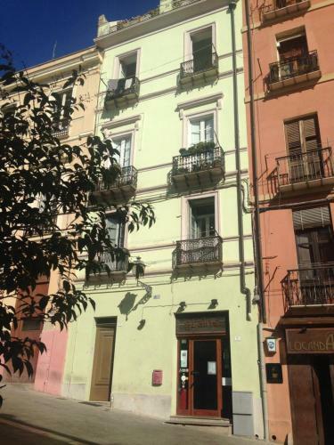 Hostal Casa Min� Santa Chiara