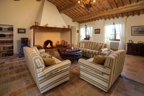 Podere Maiano - Private Pool Villa With Spa