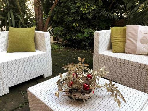 Elegante Villa Centro Citt� Giardino Barbeque Parcheggio Ideale Per 10pl
