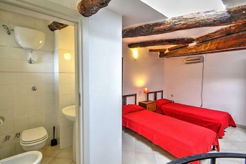 Calvanico Villa Sleeps 12 Air Con Wifi