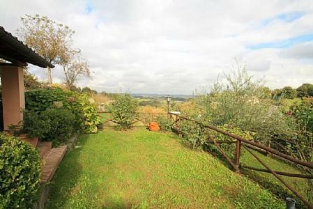 Campagnano Di Roma Villa Sleeps 9 Pool Wifi