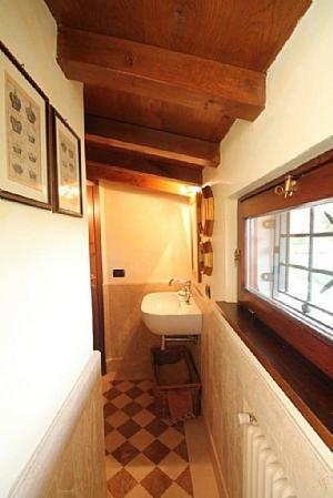 Campagnano Di Roma Villa Sleeps 9 Pool Wifi