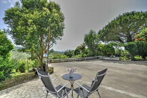 Calvanico Villa Sleeps 6 Air Con