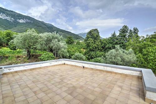 Calvanico Villa Sleeps 6 Air Con
