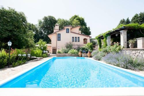 Villa Olivella