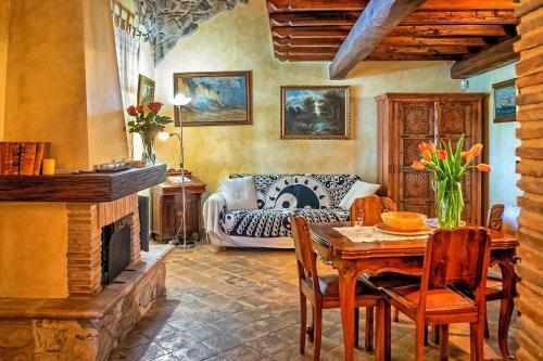 Capalbio Scalo Villa Sleeps 8 Pool Air Con Wifi