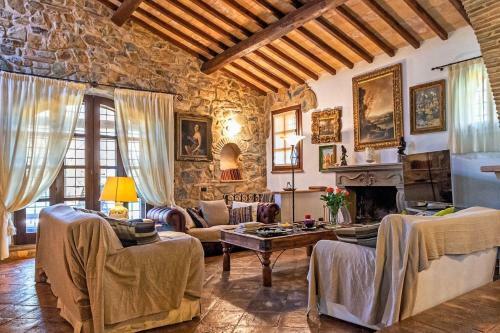 Capalbio Scalo Villa Sleeps 8 Pool Air Con Wifi