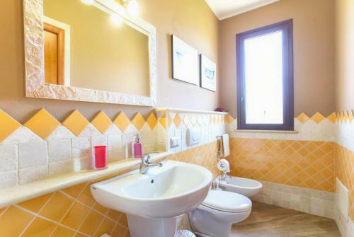 Villa Mariposa Con Piscina Per 12/14 Persone