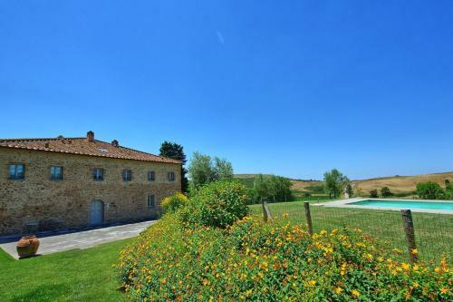 Castelfalfi Apartment Sleeps 4 Pool Air Con Wifi