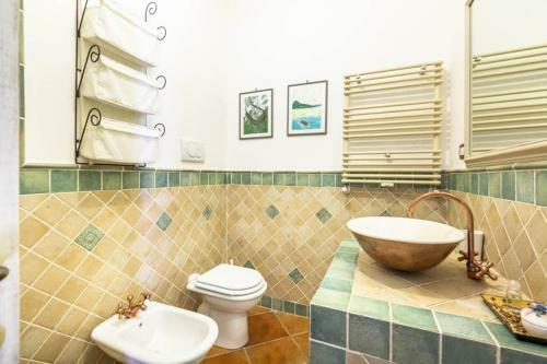 Casa Con Piscina Tra Borgo E Campagna