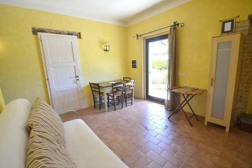 Castiglione Del Lago Villa Sleeps 4 Pool Wifi