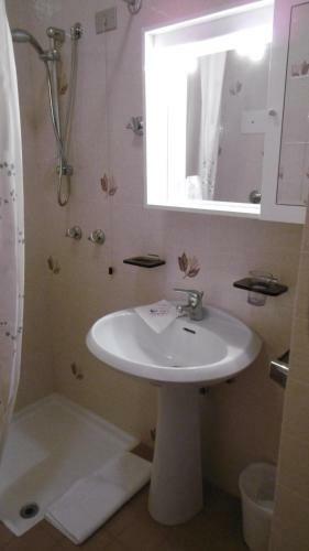 Hotel Casa Per Ferie Paola Di Rosa