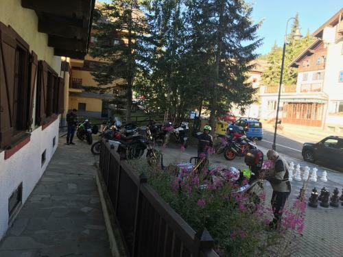 Hotel Chalet Della Luna