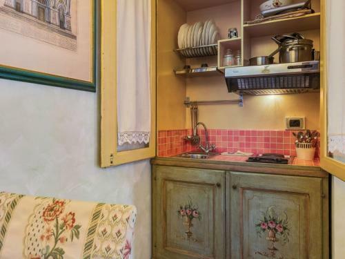 Opulent Holiday Home In Collazzone With Swimming Pool