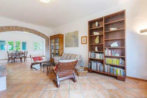 Apartamento Casolare Di Campagna Con Parcheggio E Giardino