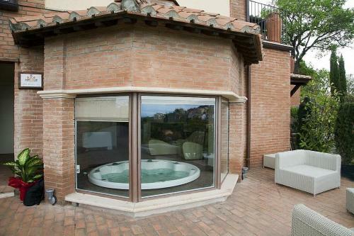 Fiordini Villa Sleeps 6 Pool Air Con Wifi