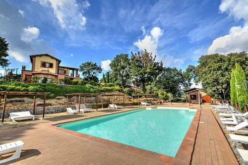 Fiordini Villa Sleeps 6 Pool Air Con Wifi