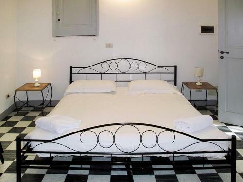 Finale Ligure Villa Sleeps 8