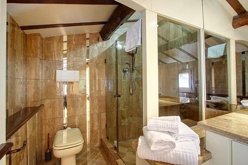 Santo Stefano Apartment