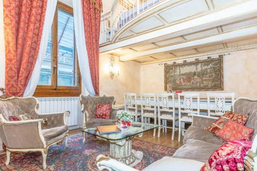Apartamento Suite Medici Loft 6