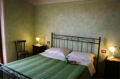 I Bertoni Villa Sleeps 14 Pool Wifi