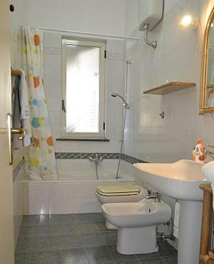 Ischia Villa Sleeps 12 Pool Wifi