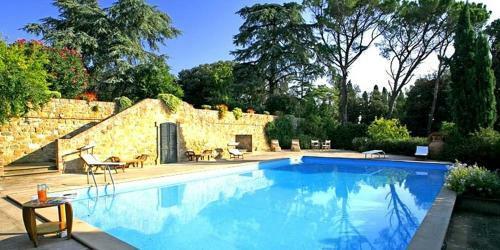 La Collina Villa Sleeps 17 With Pool And Air Con