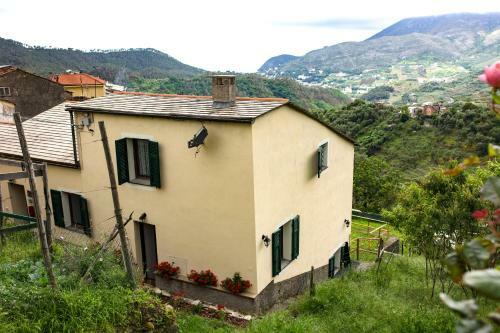 Tra Le Mura