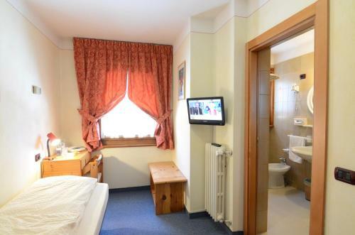 Hotel Albergo Alpenrose