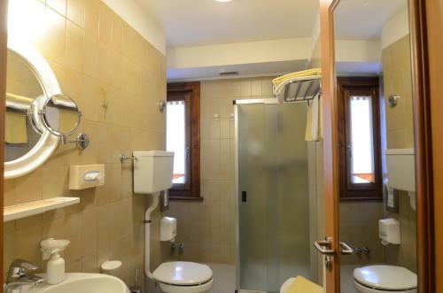 Hotel Albergo Alpenrose