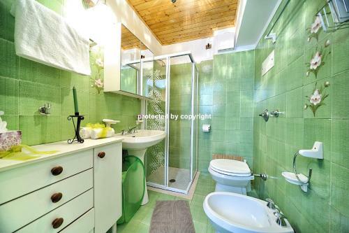 Romantic Apartment In Campiglio