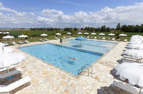 Marina Di Grosseto Villa Sleeps 5 Pool Air Con