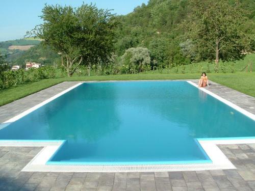 Marradi Apartment Sleeps 4 With Pool And Wifi