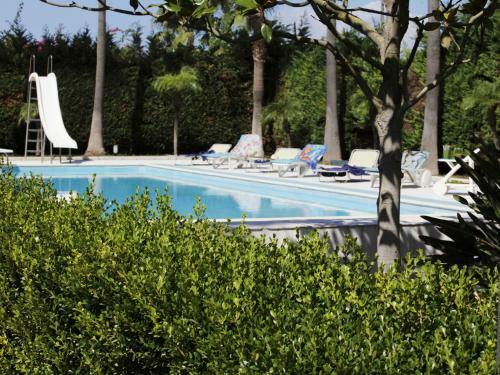 Spacious Villa With Garden In Marsala Sicily