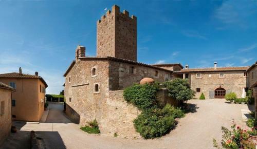 Marsiliana Villa Sleeps 15 Pool Wifi