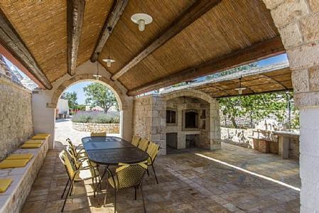 Martina Franca Villa Sleeps 4 Pool Wifi