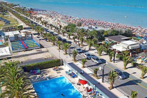 Apartamento Accogliente Trilocale Turone A Due Passi Dal Mare