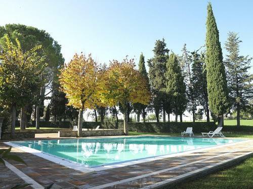Colle Di Val D'elsa Villa Sleeps 8 Pool