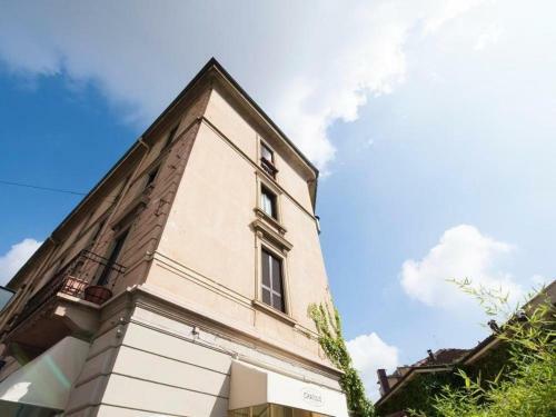 Parco Sempione Halldis Apartments