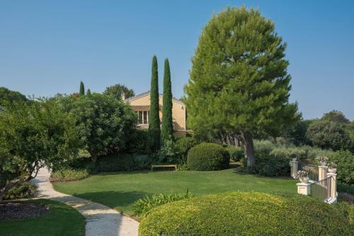 Piane Chienti Villa Sleeps 8 Pool Air Con Wifi