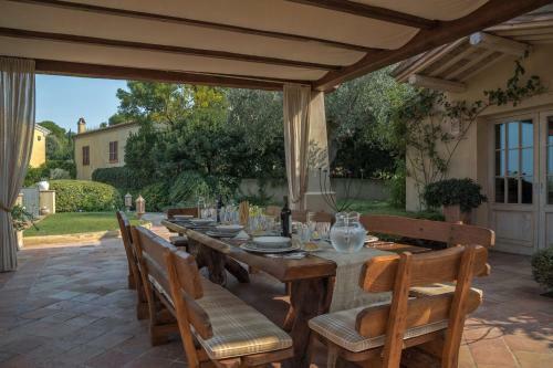 Piane Chienti Villa Sleeps 8 Pool Air Con Wifi