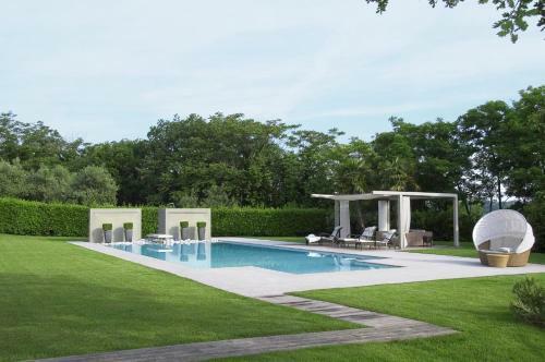 Piane Chienti Villa Sleeps 8 Pool Air Con Wifi