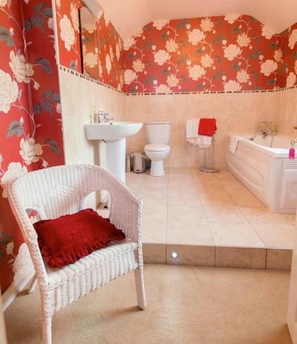 Hostal Murphys Farmhouse B&B