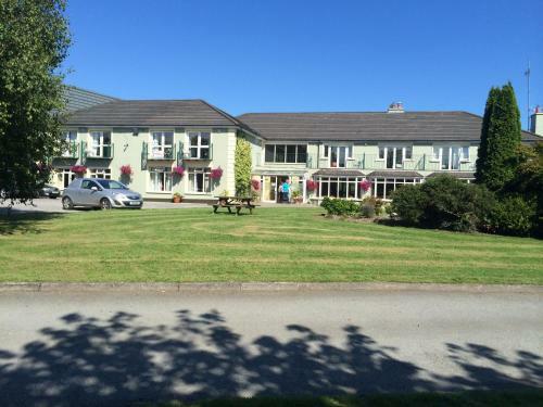 Hostal Glenmore House